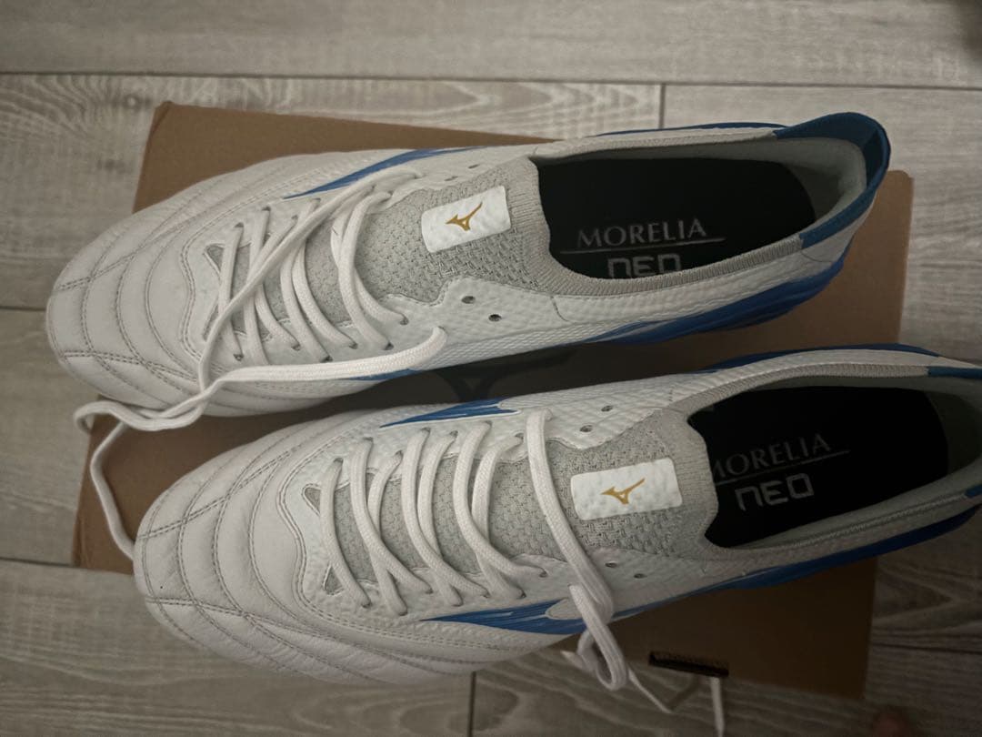 MIZUNO　MORELIA NEO Ⅳ β elite 27.5cm ラグビー