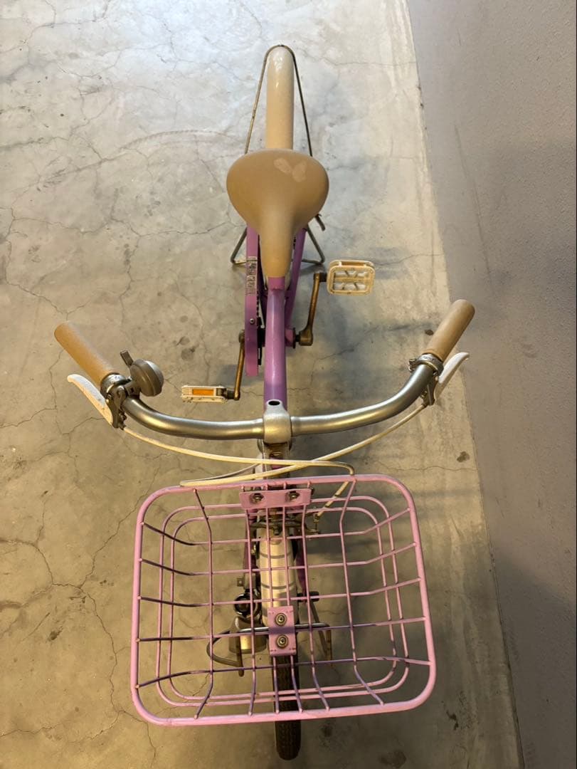 SPECIALAIZED JETT 16 グロススモーク/フレークシルバー 子どもの成長