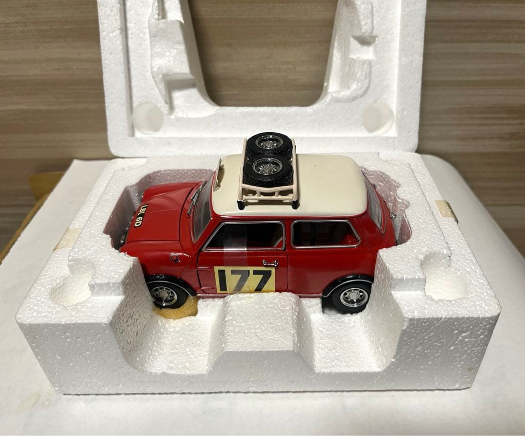 京商 1/18 モーリス ミニクーパー 1275S '67ラリー 最 安値 価格