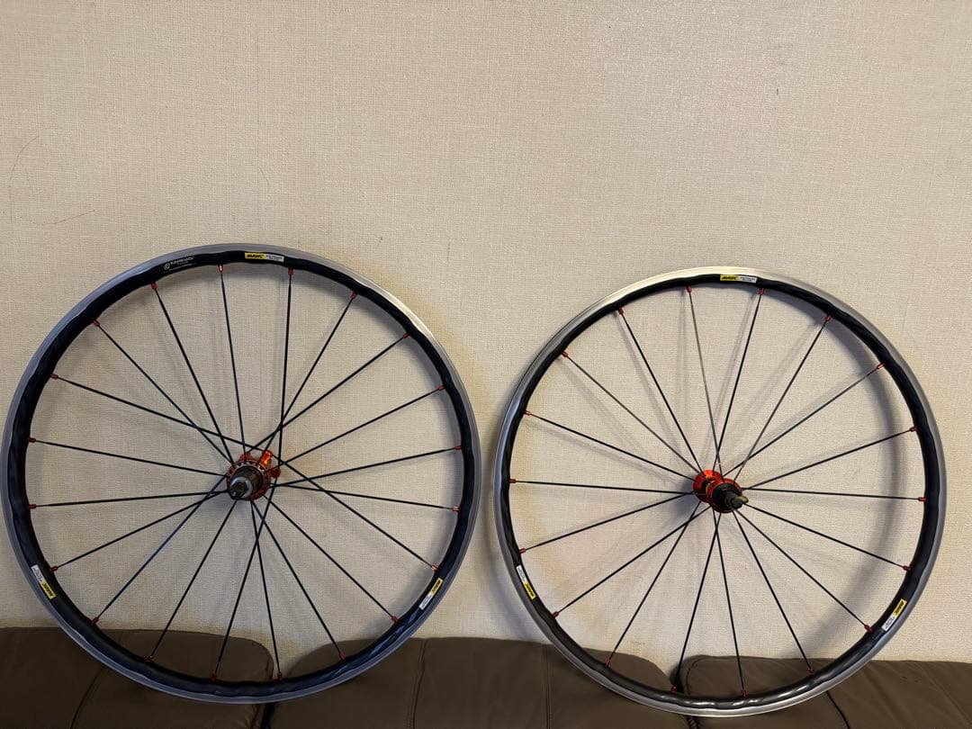 Mavic Ksyrium Elite 2017 RED クリンチャー Mavic Ksyrium Elite Red Road Rear Wheel | Bikeinn
