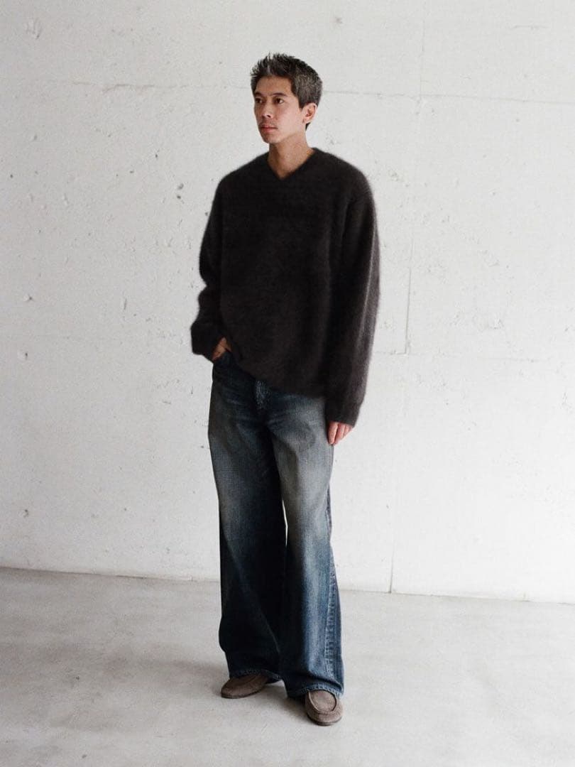 21〜23限定価格新品未使用 LIDNM Fox Cashmere V Knit - メルカリ