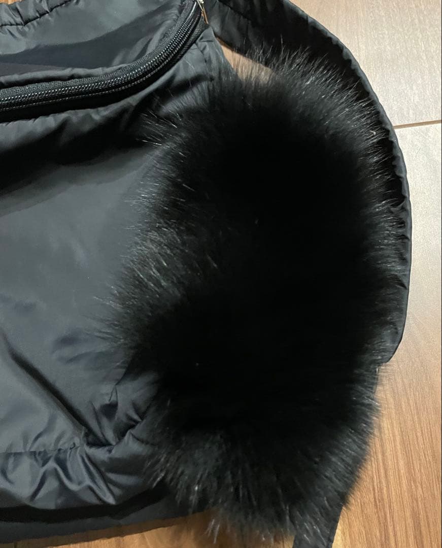 ツモリチサト ナイロンファー付きリュック ブラック