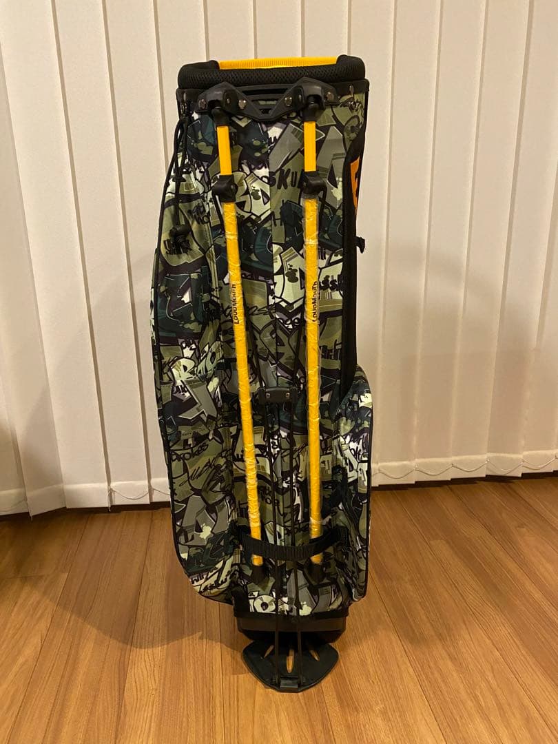 LoudMouth キャディバッグ ブラック⁄ホワイト 9型 LOUDMOUTH