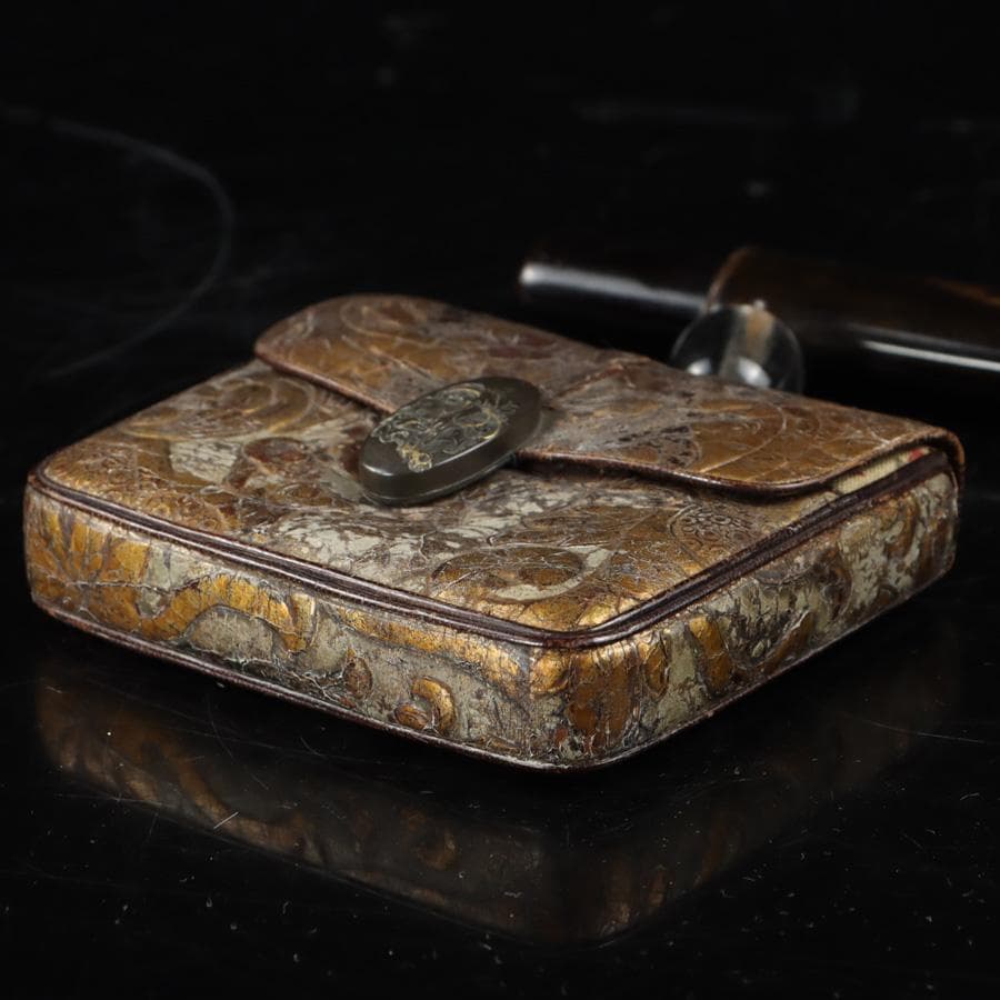 Y2978-2 時代物 金銀象嵌金具 金蒔絵 煙管入れ 煙草入れ 提物 ち