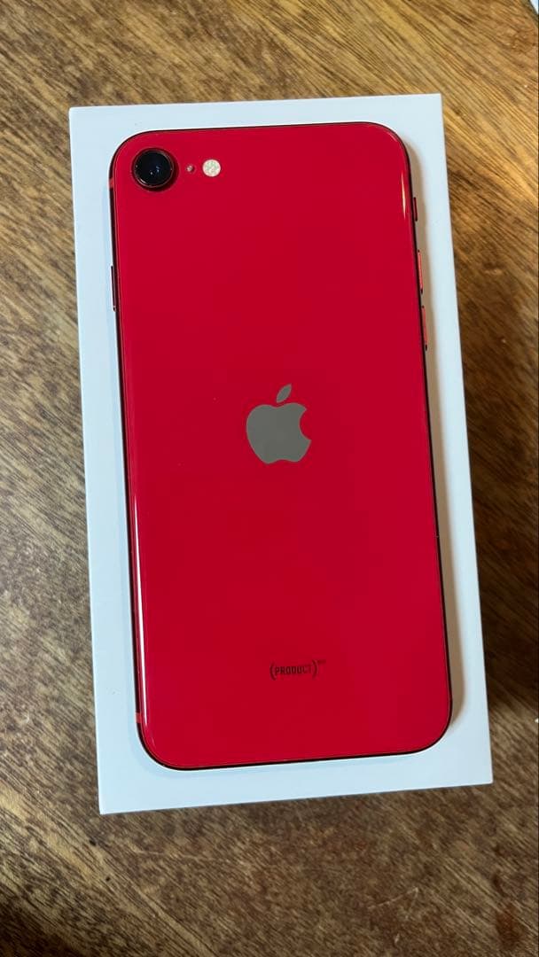 Apple iPhone SE (第2世代) レッド　64GB、バッテリ81% Amazon | 【整備済み品】 Apple iPhone SE（第2世代） 64GB (PRODUCT