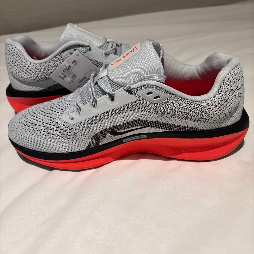 ナイキ エア ウィンフロー 11 NIKE AIR WINFLO 26.5cm