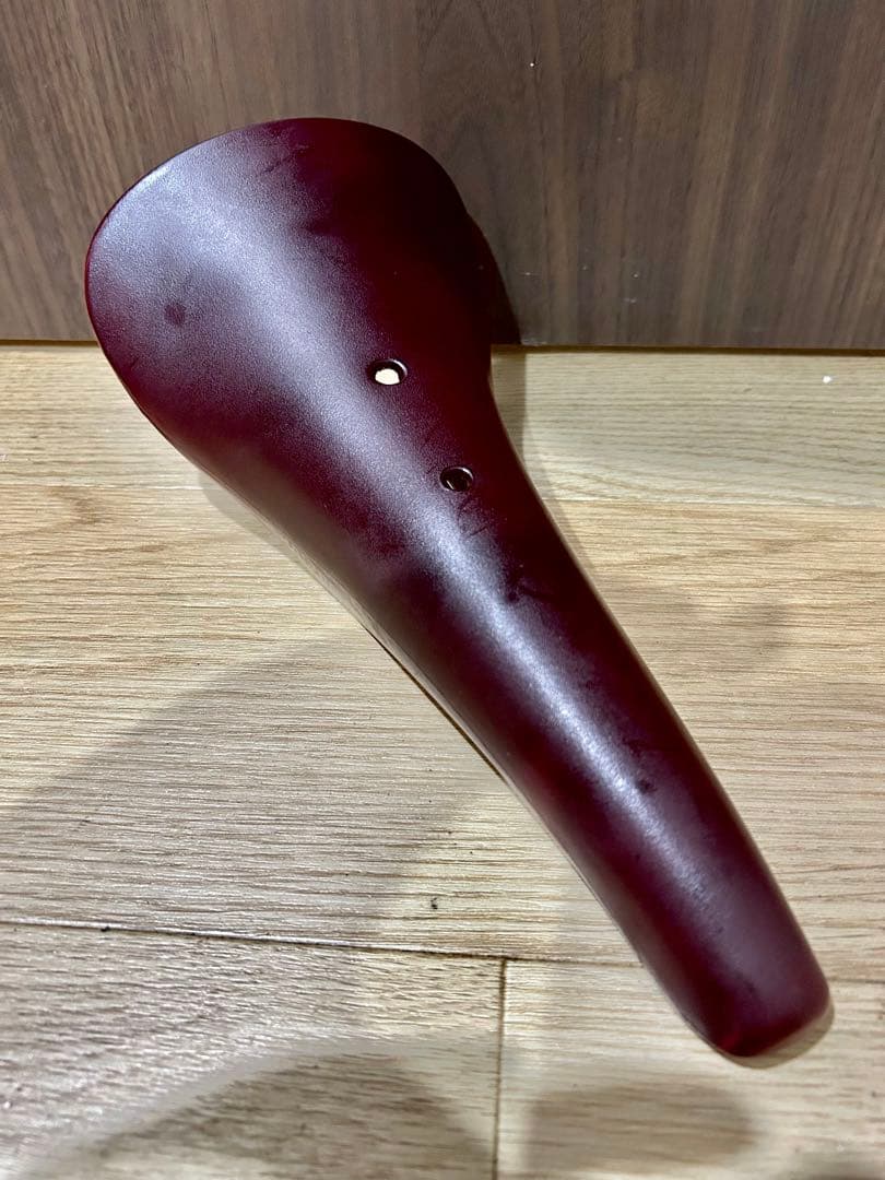 ◆KASHIMAX サドル日本製高級感ある◆ワインレッド/バーガンディ重量257 ◇KASHIMAX サドル日本製高級感ある◇ワインレッド/バーガンディ重量257