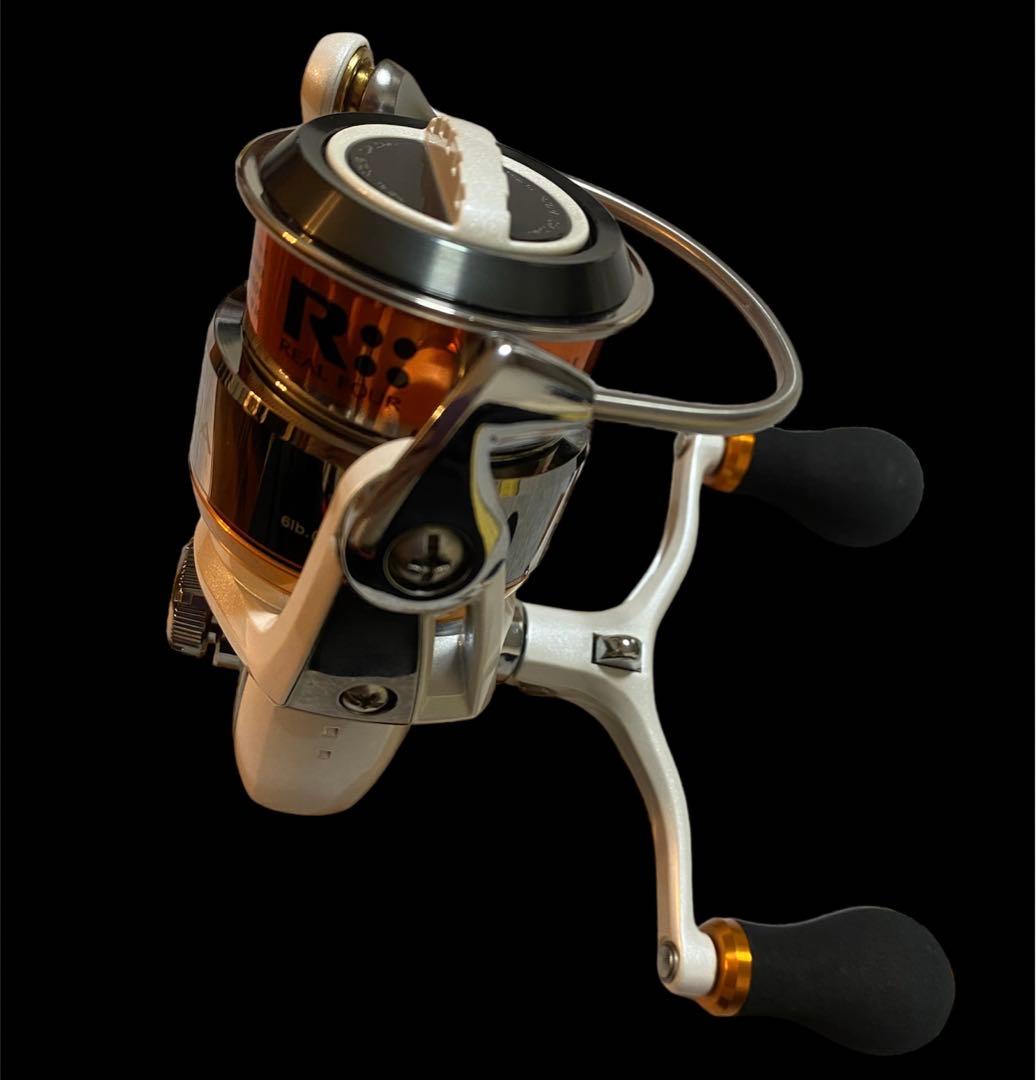 新品未使用 Daiwa ダイワ カルディア2506 ダブルハンドル ホワイト