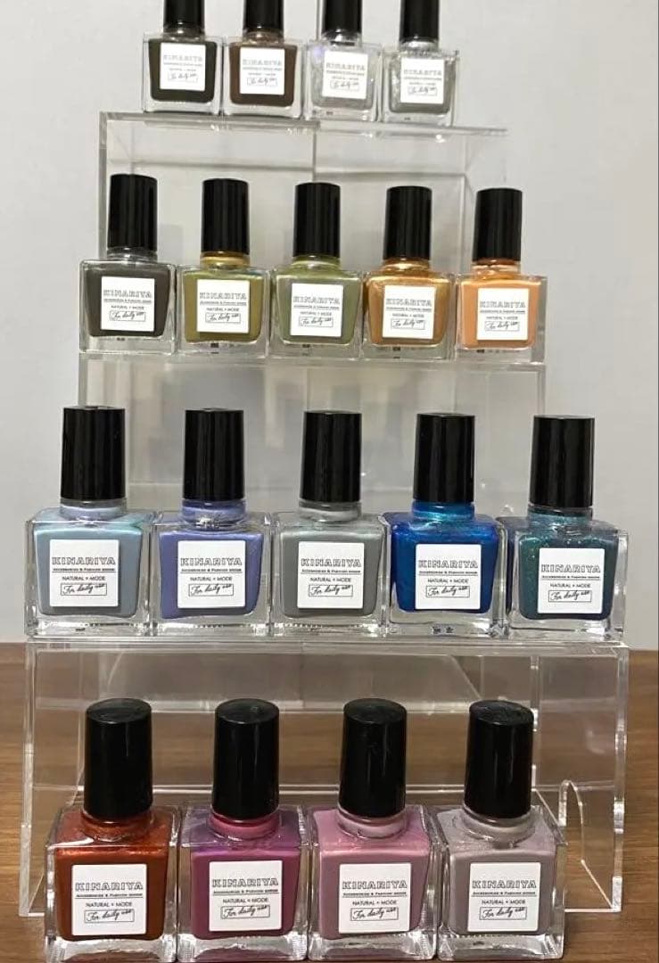 kinariya ネイルポリッシュ 18本セット 試してみた】gem stone nail polish KINARIYAの人気色・イエベブルベ別