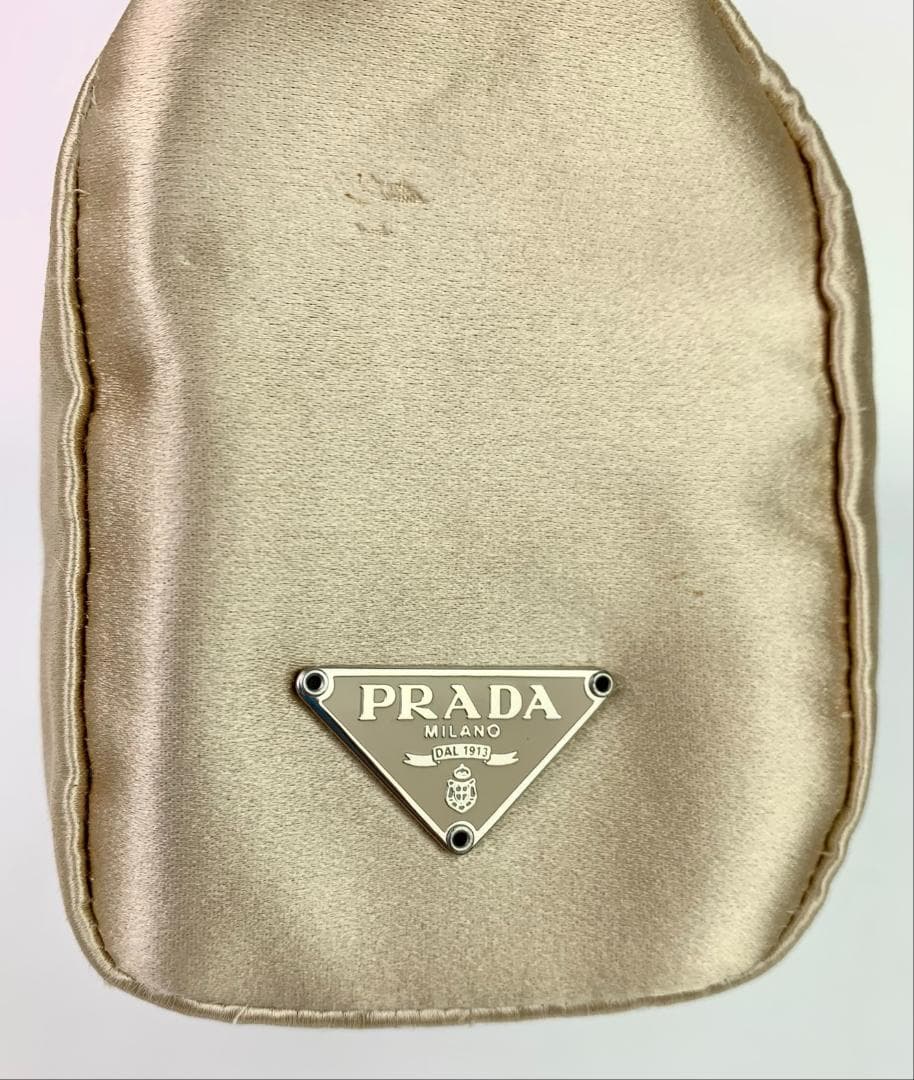 PRADA ポーチ 小物入れ サテン ゴールド ストラップ付き