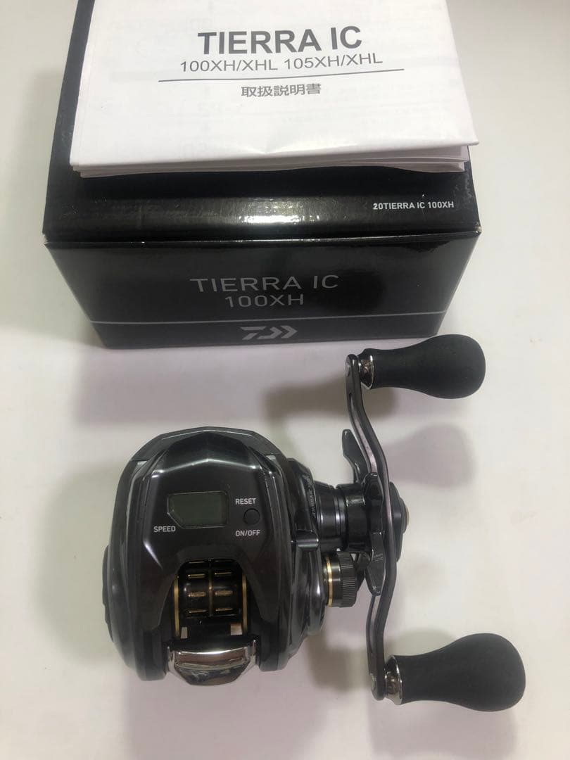 美品　機関良好　ダイワ 20ティエラIC 100XH 楽天市場】ダイワ ティエラ AIR IC 100XH / カウンター付 リール 右巻
