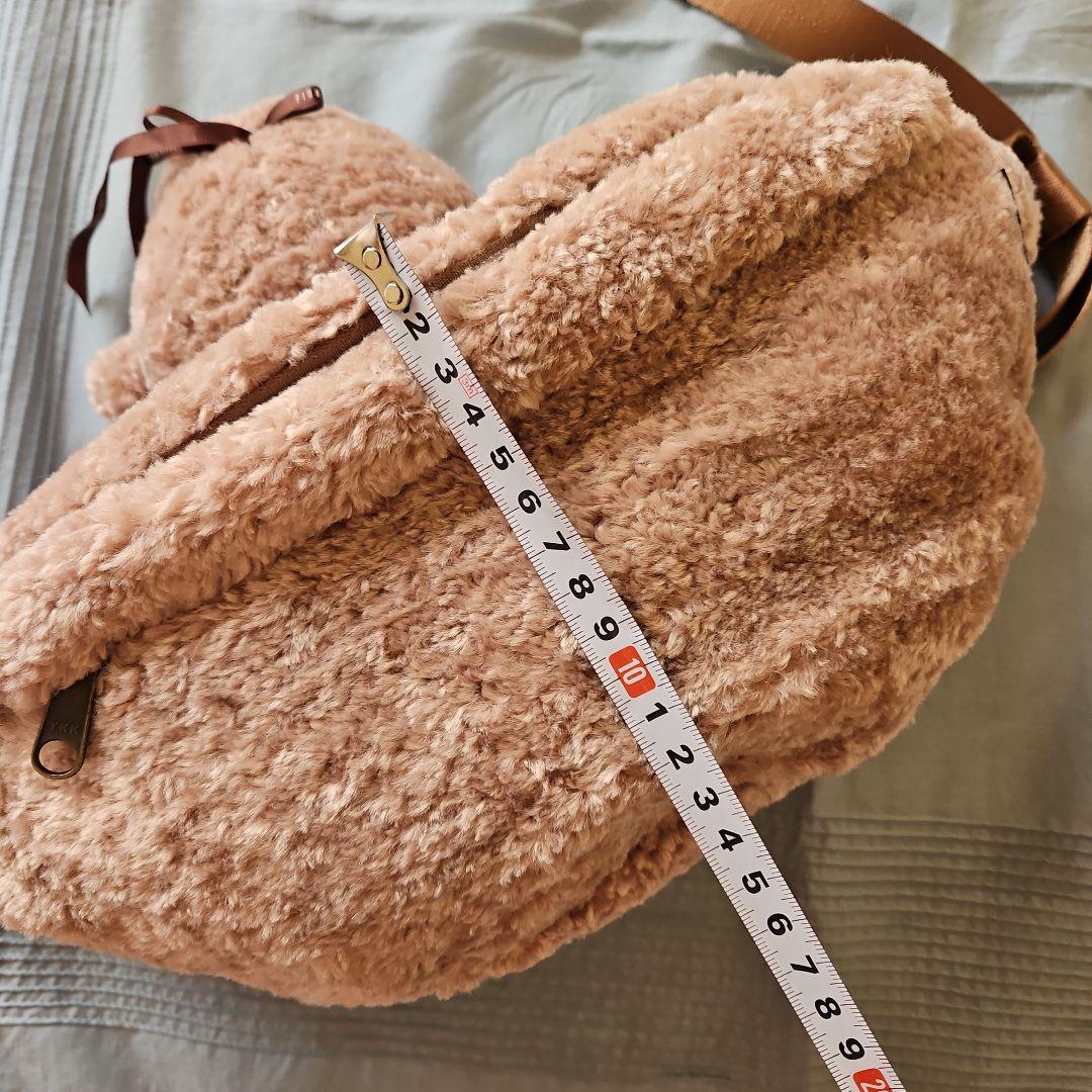 ☆ピンクハウス☆【新品未使用】❤️顔くまブローチ付きボディバッグ✨