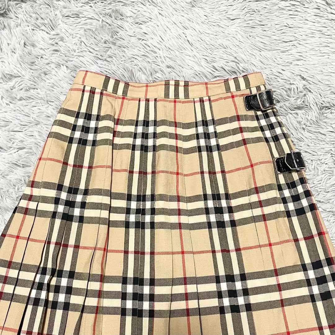 バーバリー ノバチェック プリーツ 巻きスカート Mサイズ - メルカリ