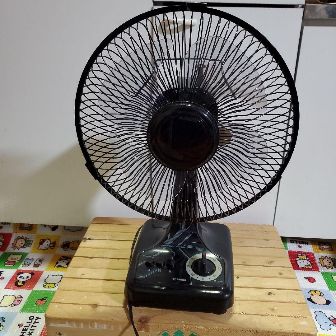 TOSHIBA 昭和レトロミニ扇風機 動作品 レア まるで黒電話 漆黒 希少