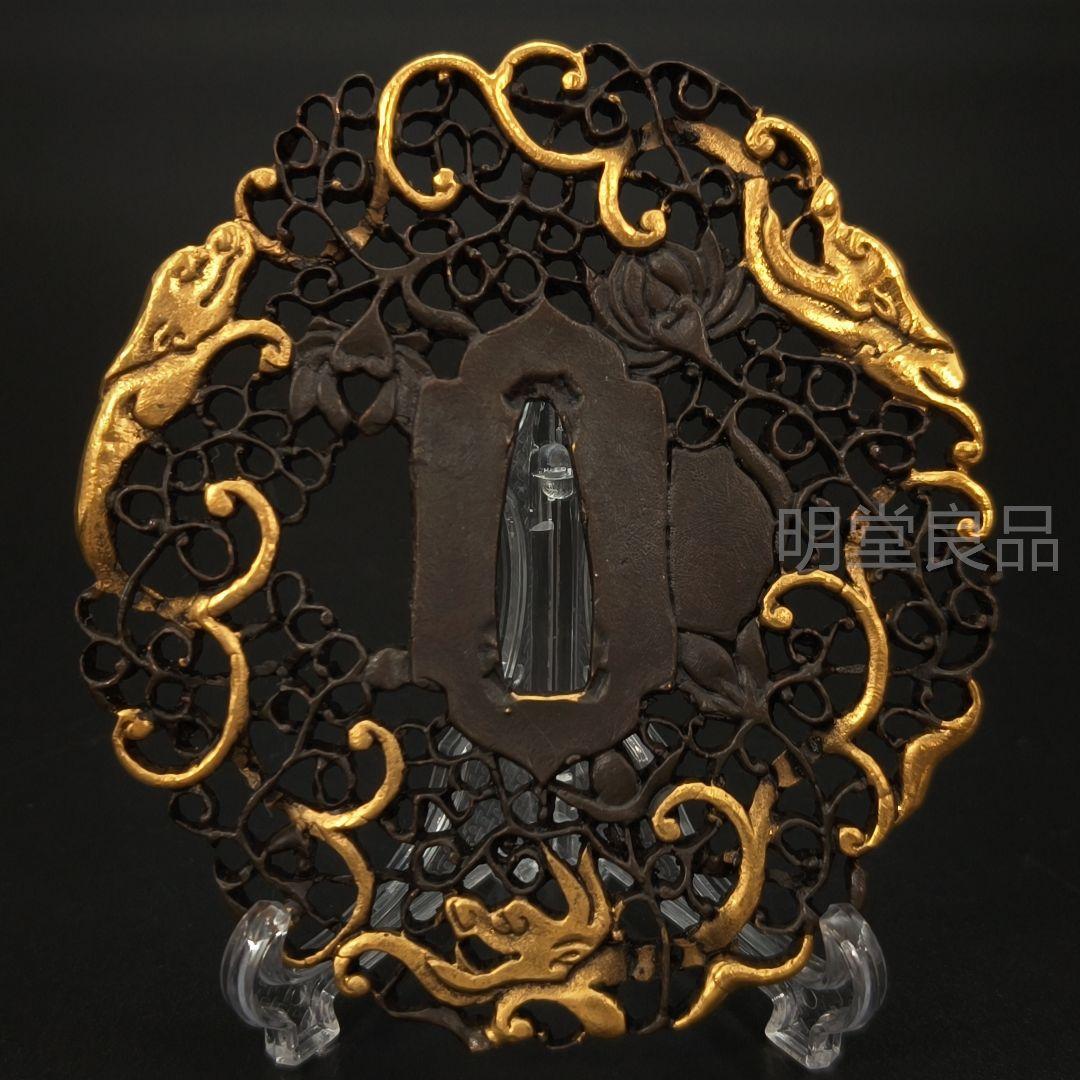 刀鍔 花の図 鍔 日本刀装具 銅地 細工 金銀メッキ 刀剣美術 武道具