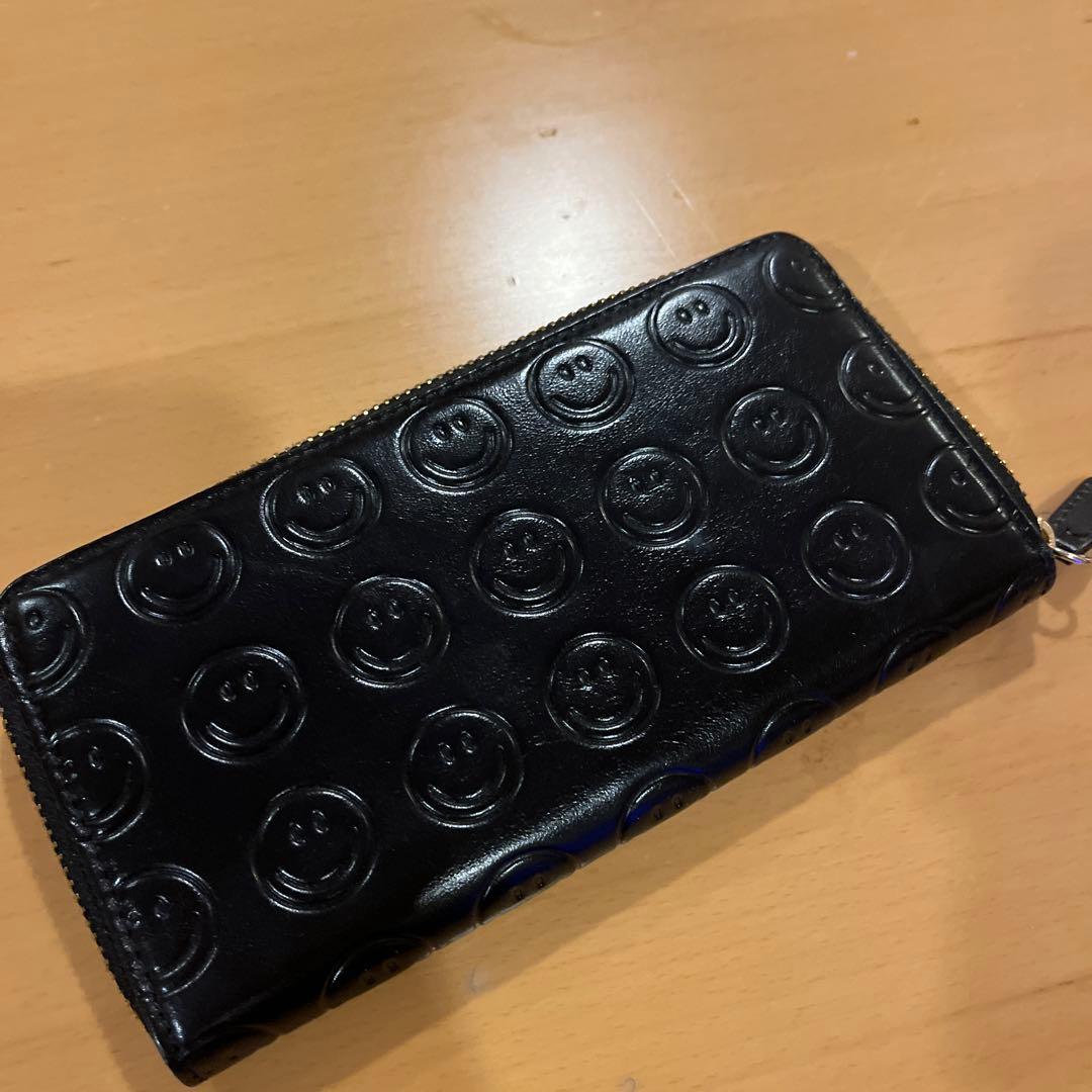 BEAMS☆スマイル☆型押し長財布