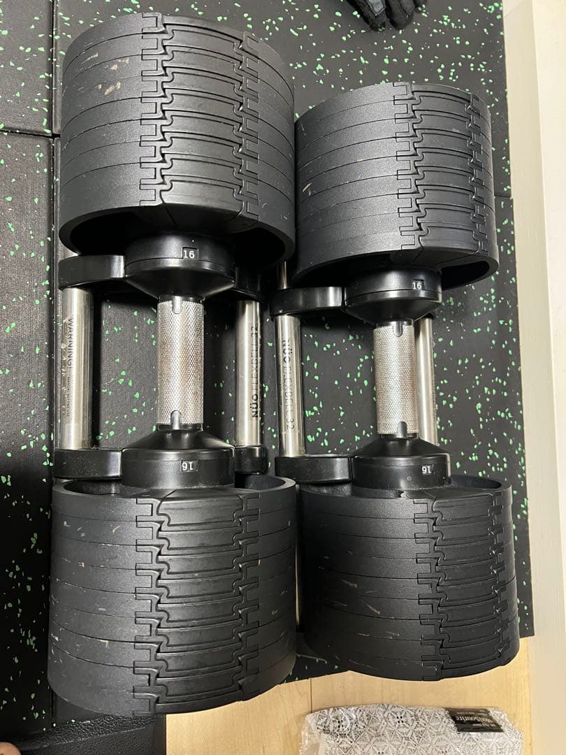 ア*ス様 可変式ダンベル 32kg ×2個セット｜引き取り限定｜使用感あり 楽天市場】【レビュー投稿で2年保証】 可変式 ダンベル フレックスベル