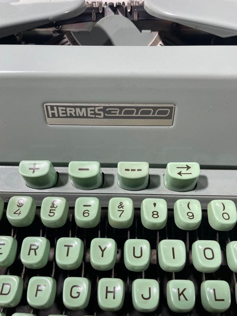 昭和レトロ】HERMES3000 ヘルメス タイプライター パイヤール社