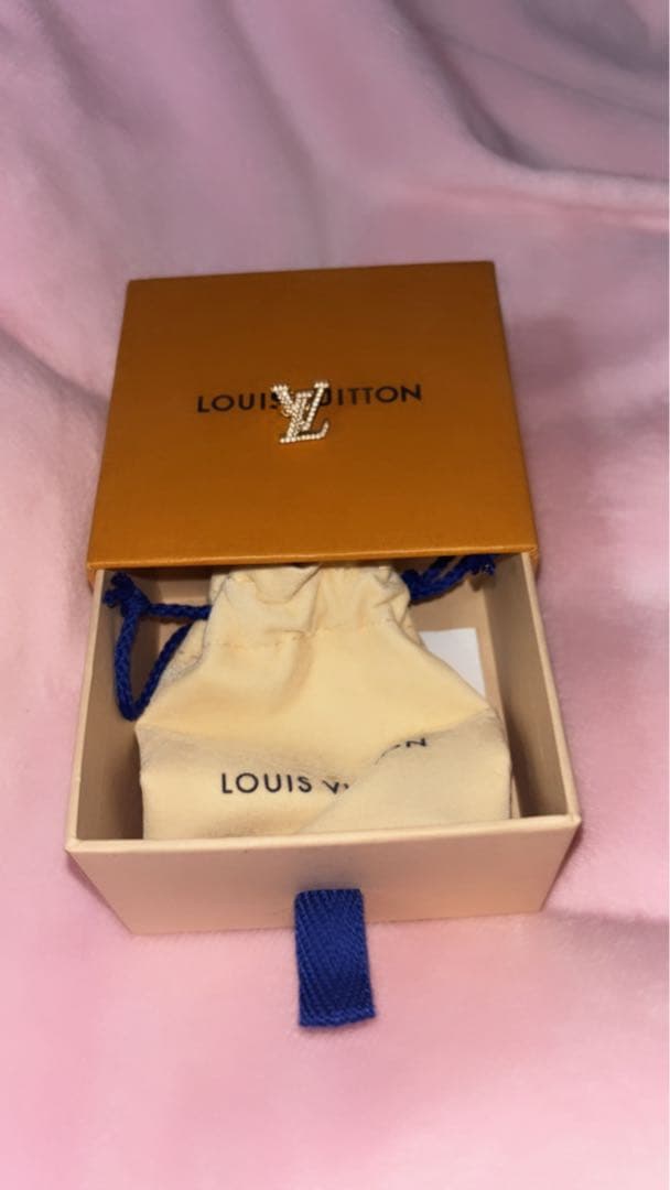ルイ・ヴィトン ピアス 片耳 ゴールド ルイ・ヴィトン ルイヴィトン LOUIS VUITTON ゴールド ピアス 片耳 ルイヴィトン LOUIS