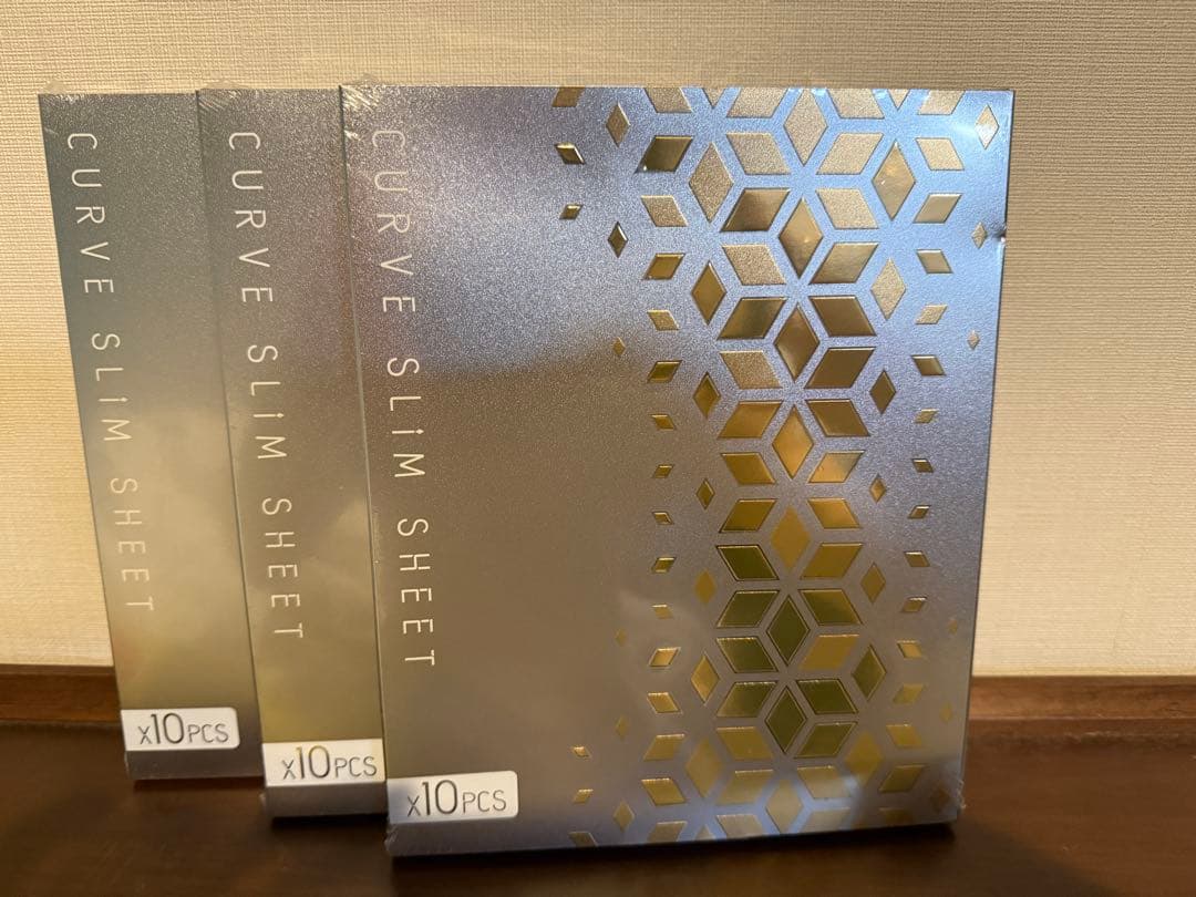 カーブシート　CURVE SLIM SHEET 10枚入りx3セット 貼るだけエクササイズ 『カーブシート10枚/1箱』 二の腕 お腹 ウェスト