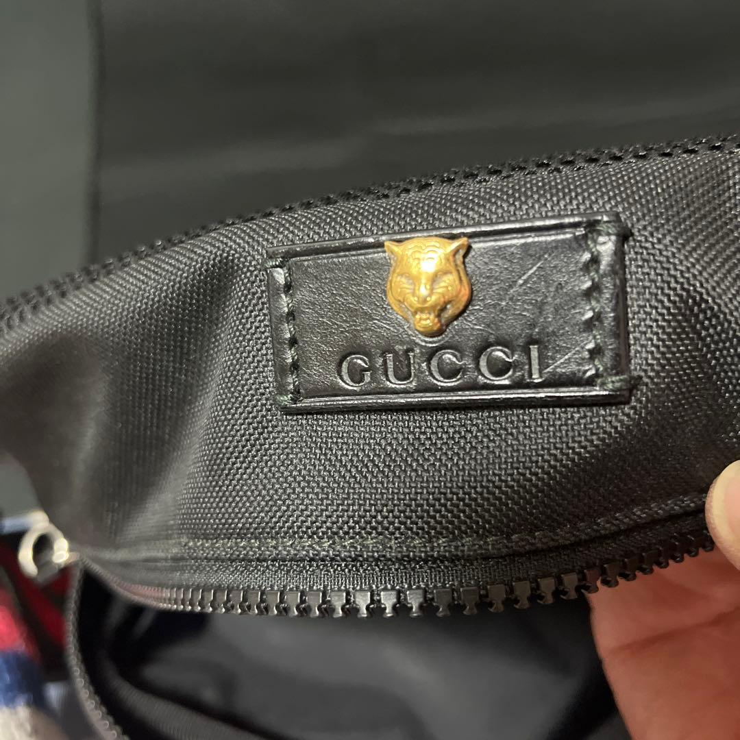 グッチ GUCCI エンブロイダリー 虎 タイガー ボディバッグ 黒