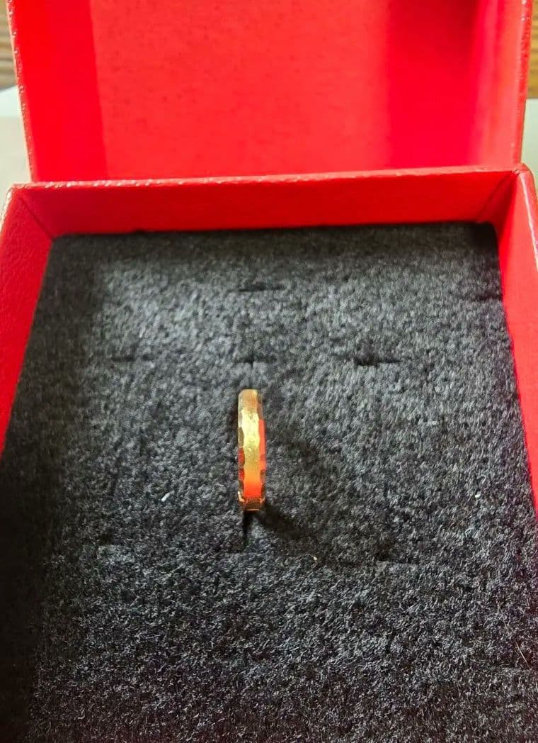 アトラス K18 ピアス 片方 18金 エテ アガット 14K