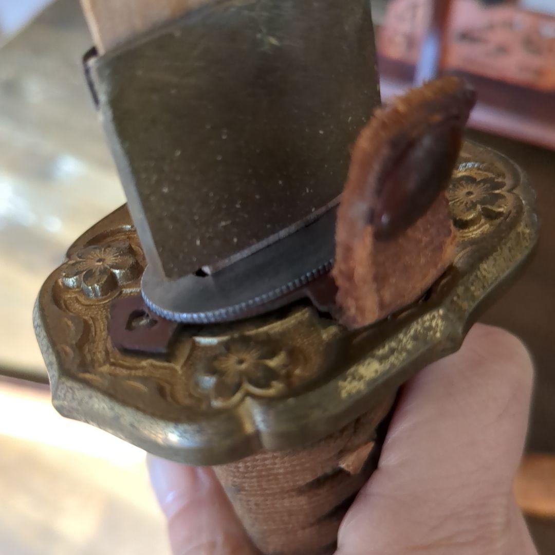 模造刀 竹光 鞣し革鞘 金属鍔(年代物)