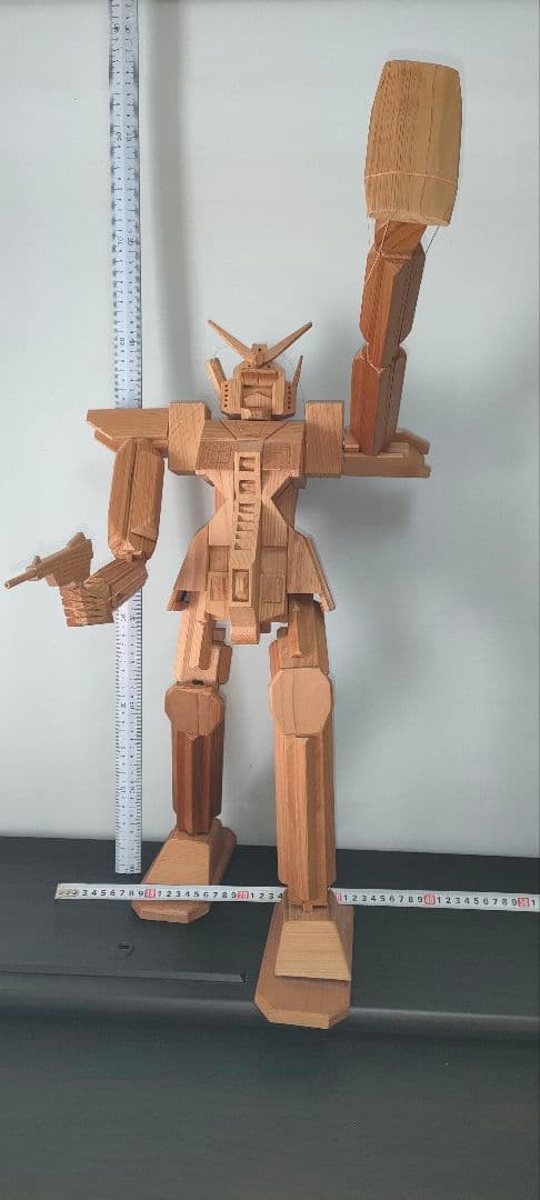 手作り木工・木製可動式ロボット(材料 ヒノキ材素地仕上げ)