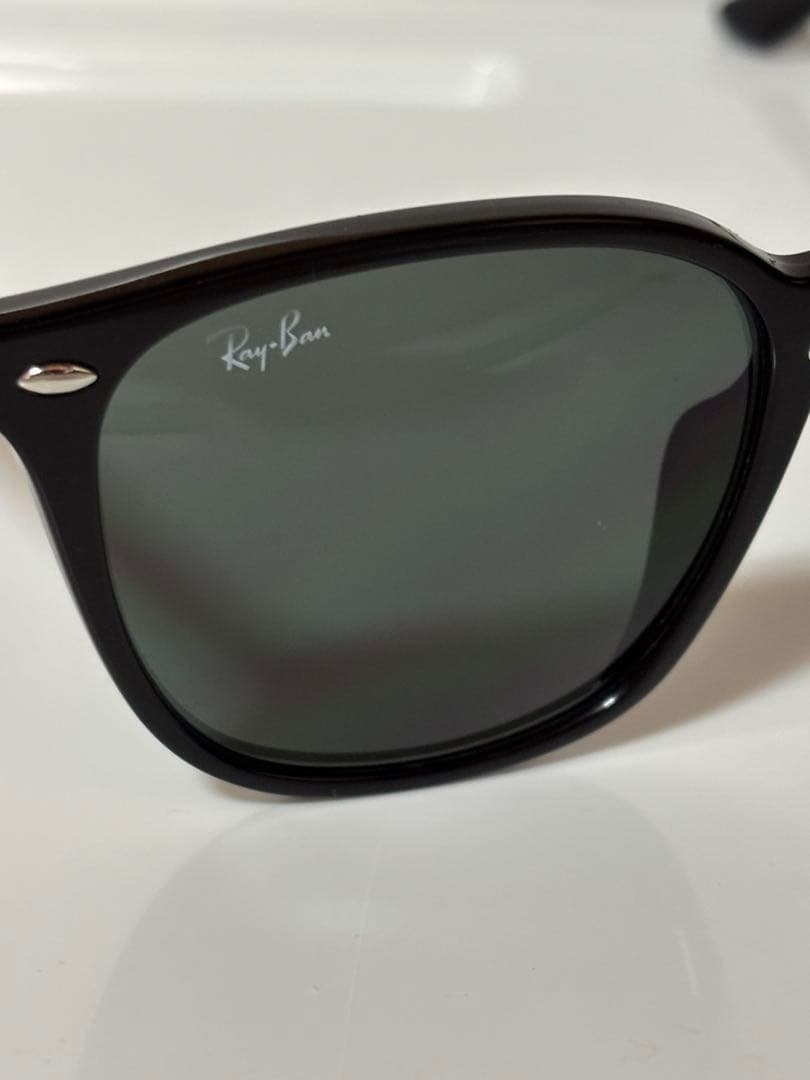 ☆大人気モデル☆RB4258-F 601/71☆ 啓之輔さん着用モデル☆レイバン