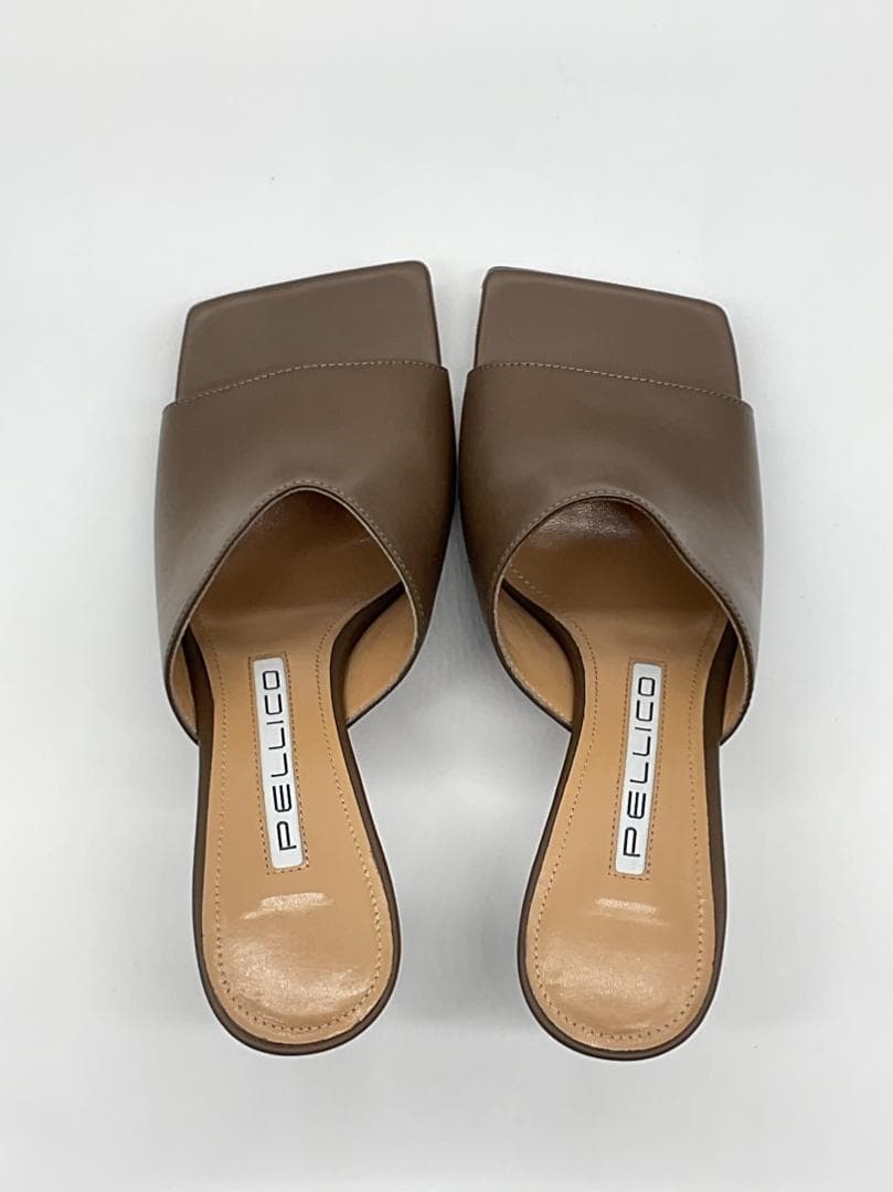 23.5【新品/箱付】PELLICO レザーヒールサンダル A定価59400円 - メルカリ