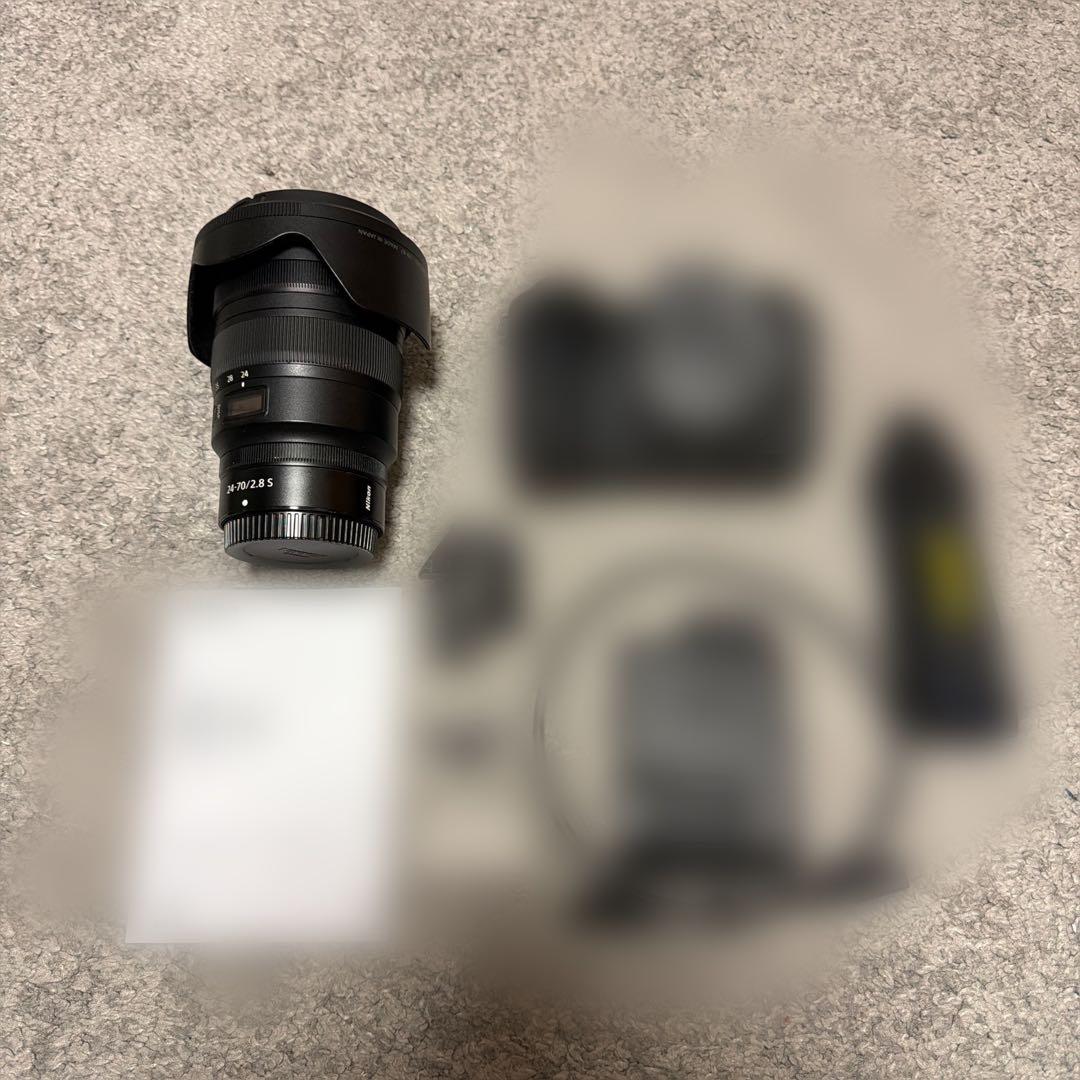 も*げ様 NIKKOR Z 24-70mm f/2.8 S レンズ単体 も*げ様 NIKKOR Z 24-70mm f/2.8 S レンズ単体 Amazon.co.jp: Nikon