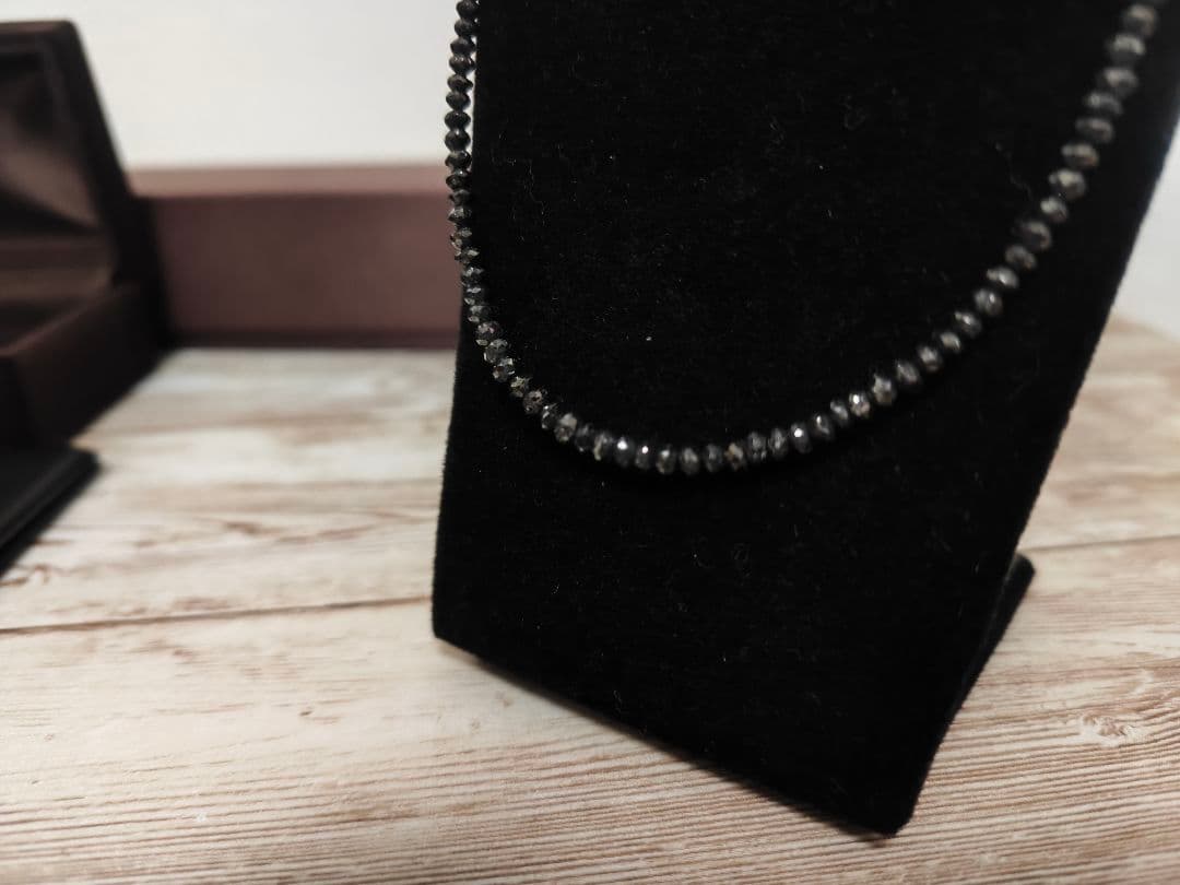 ラフォーレ ブラックダイヤモンド ネックレス K18WG 20.0ct