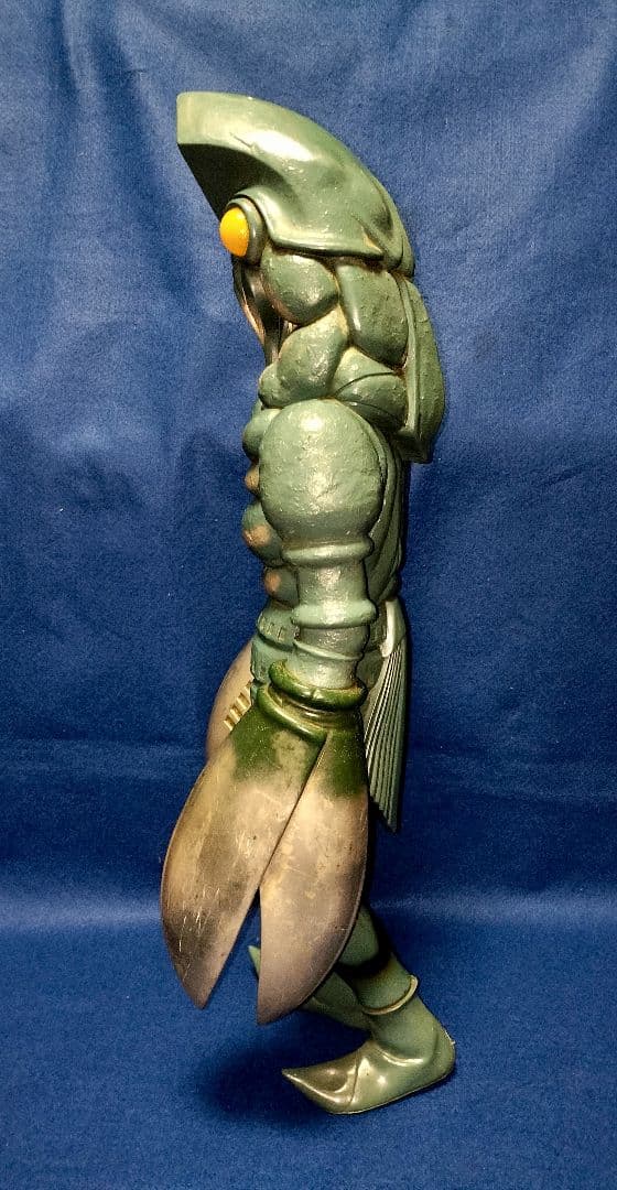 大迫力！販促用バルタン星人デカいフィギュア 大きい ウルトラマン