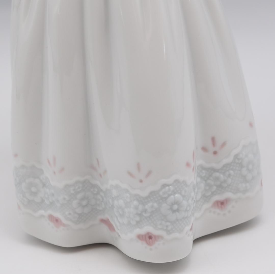 さわやかな風 ＃8248 ☆リヤドロ スペイン ポーセリン 光沢仕上げ 絶版