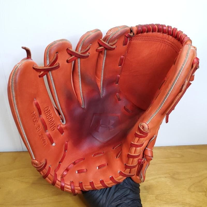 アンダーアーマー 日本製 澤村拓一モデル 良品 左投げ用 投手用 硬式