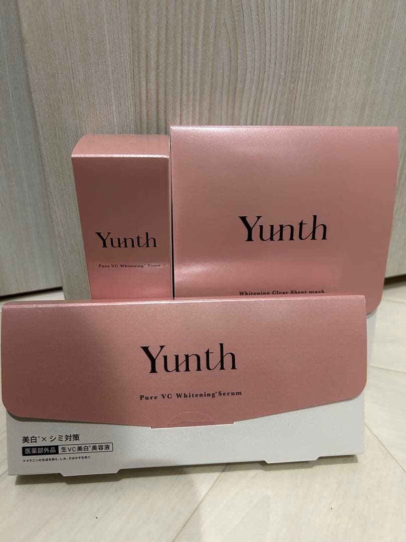 Yunth Pure VC Whitening Serum & Mask Set - メルカリ