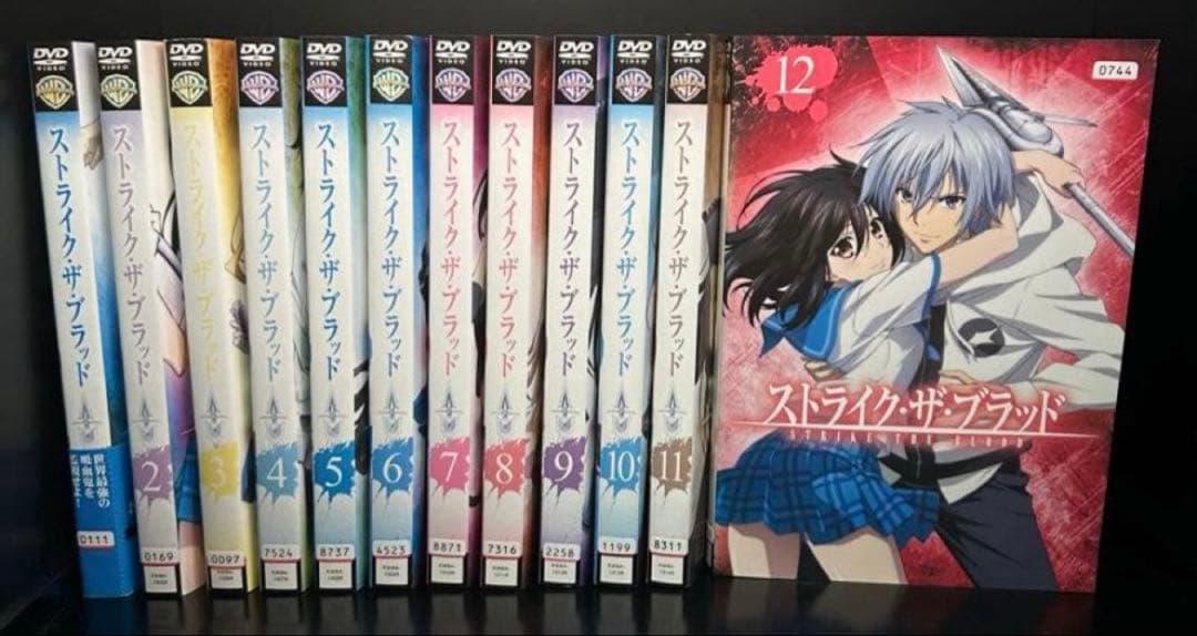 ▽全巻△ストライク・ザ・ブラッド1期~5期+OVA レンタルアップDVD