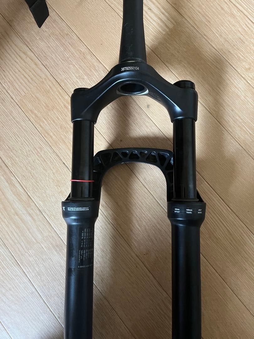 ROCKSHOX RECON FRONT FORK Boost 27.5 - メルカリ