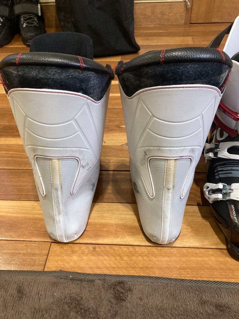 ROSSIGNOLロシニョールEVO70 スキーブーツ　26.5cm