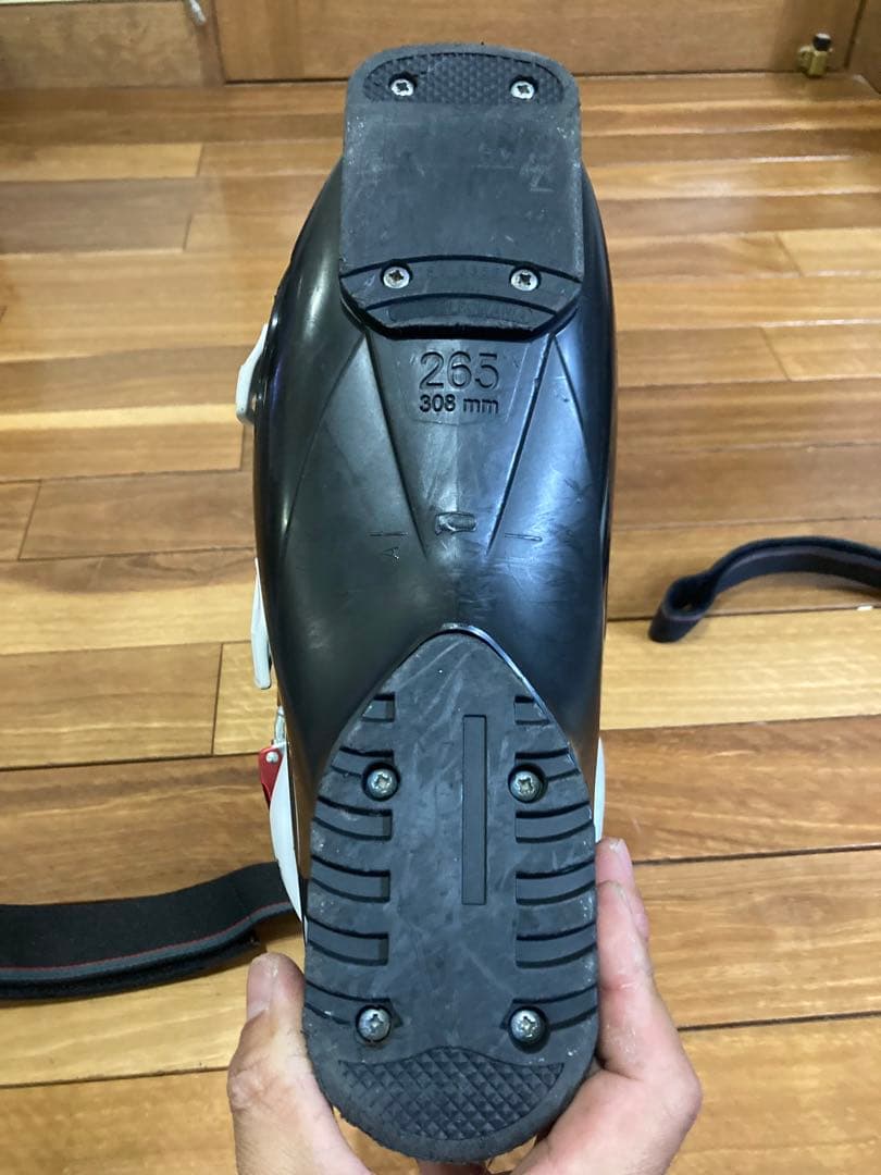 ROSSIGNOLロシニョールEVO70 スキーブーツ　26.5cm