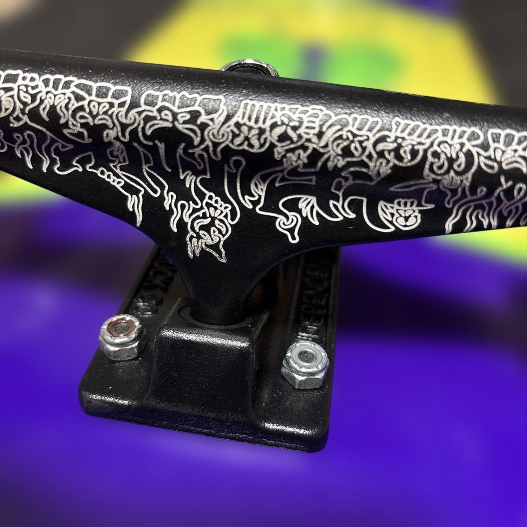 スケートボードコンプリート　インディペンデント　8.5inch