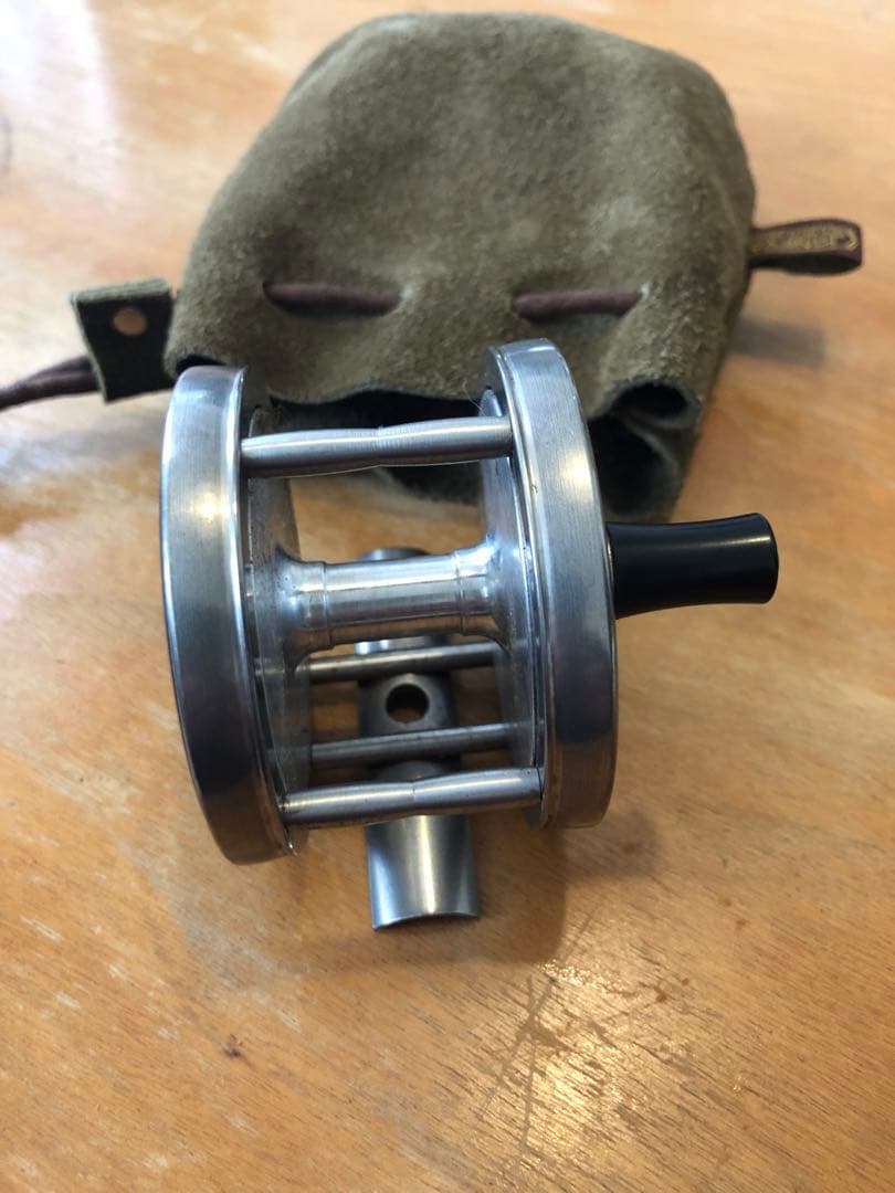 キネヤフライリール700 - メルカリ