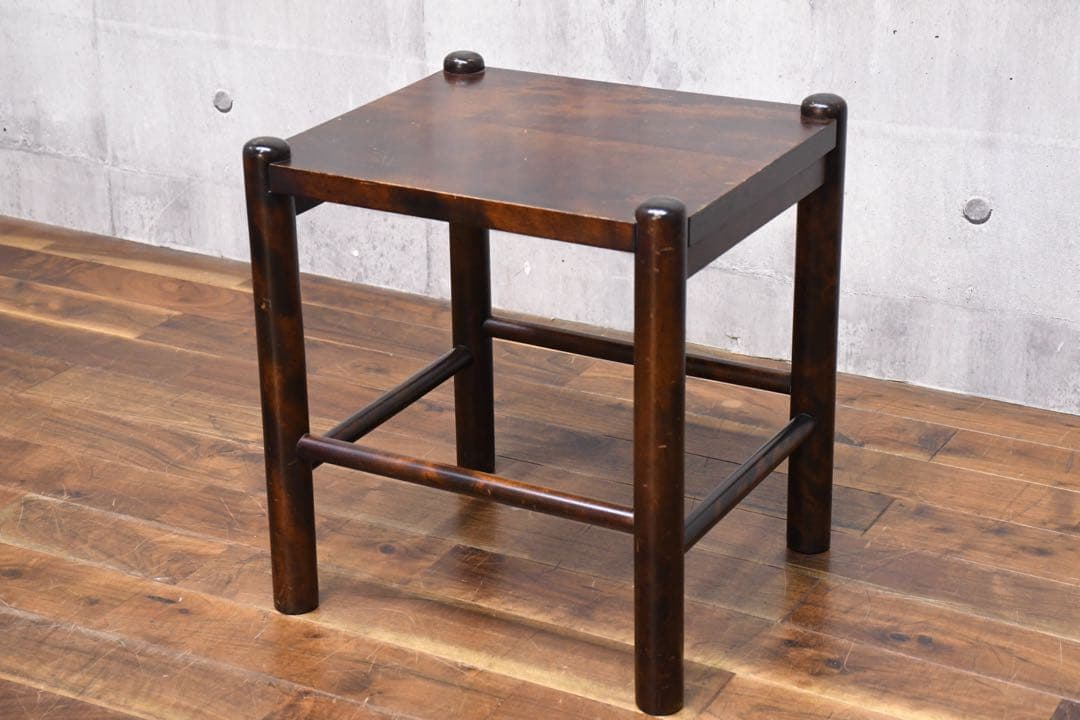 EIK42 北海道民芸家具 #670 スツール カバ/樺 無垢材 板座 腰掛け EIK42 北海道民芸家具 #670 スツール カバ/樺 無垢材 板座 腰掛け