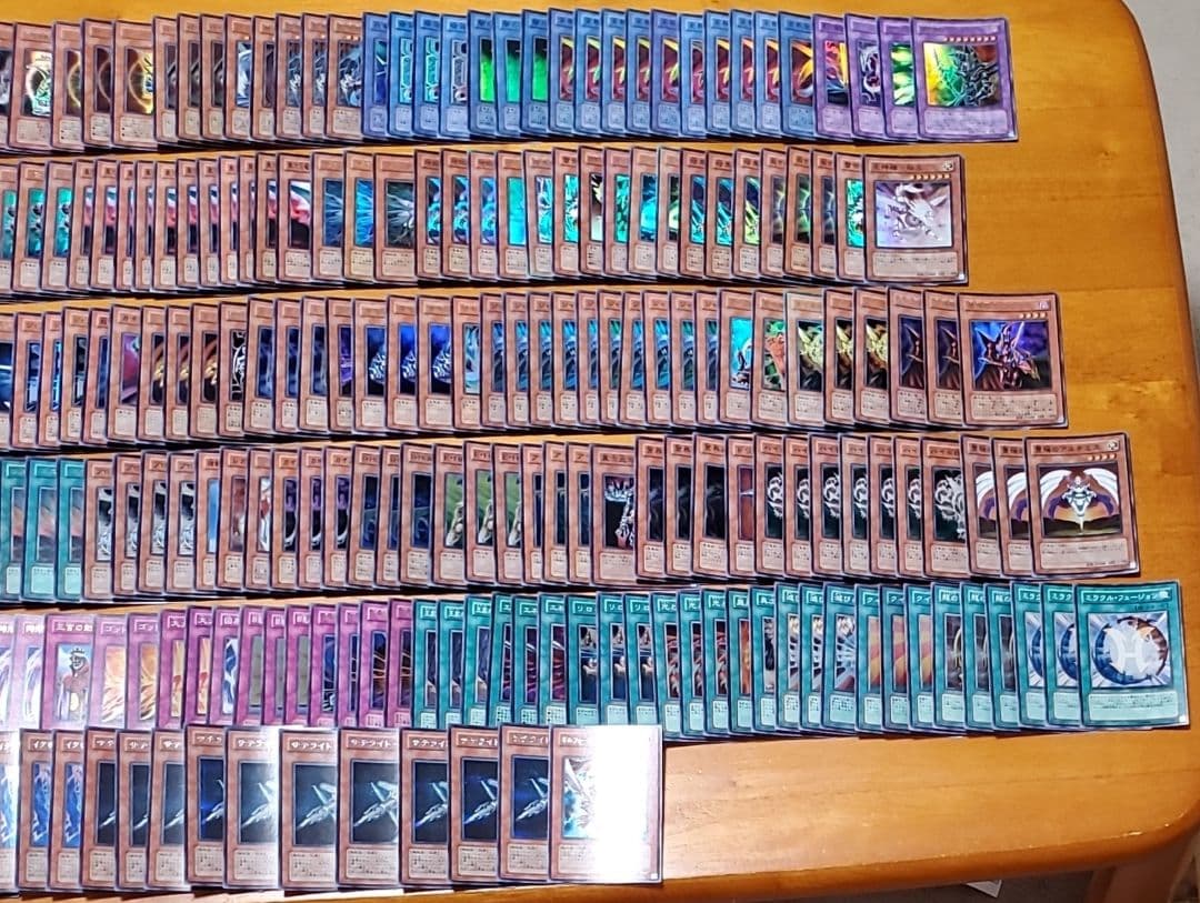 遊戯王 スーパーレア以上まとめ売り 900枚以上 全日版 再録無し 新年