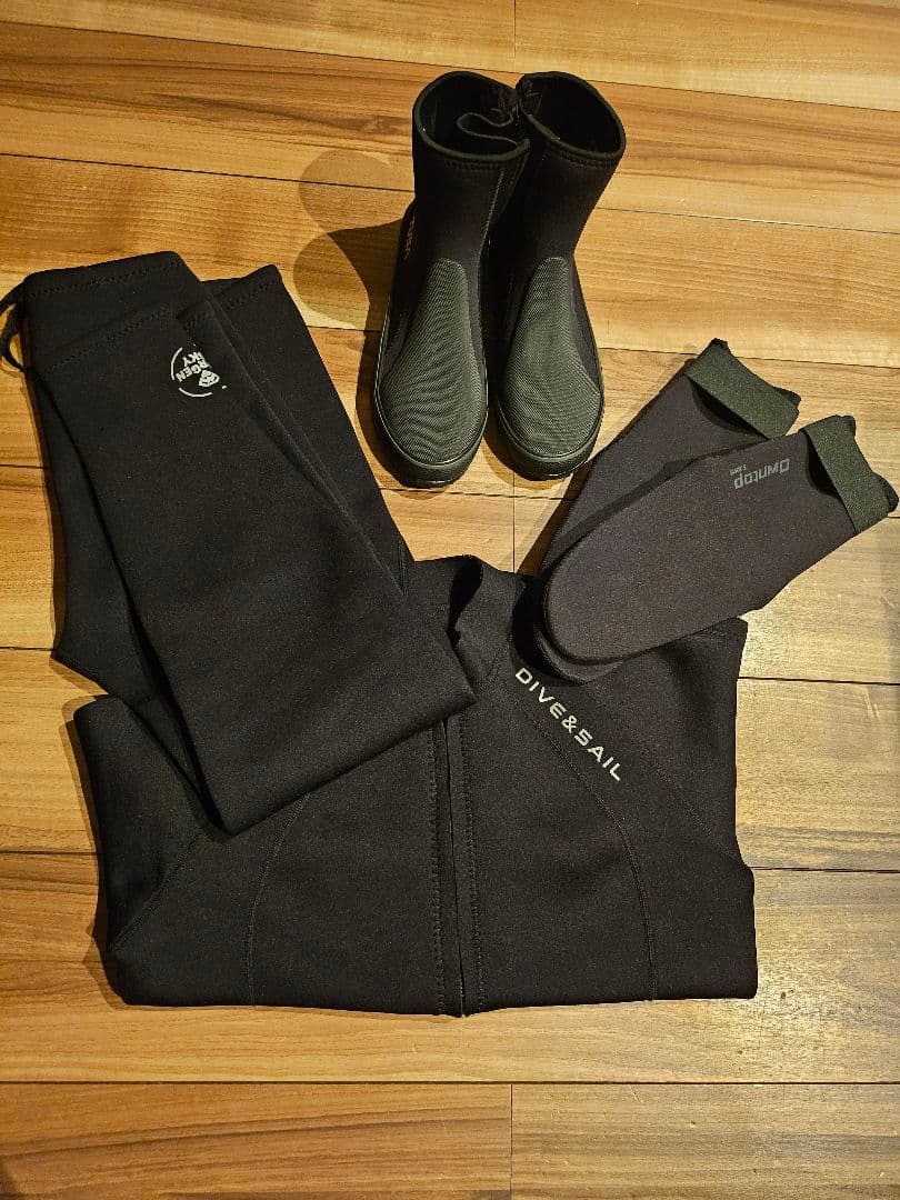 DIVE&SAILウェットスーツ上下 TUSAブーツ DONTOPソックスセット DIVE&SAILウェットスーツ上下 TUSAブーツ DONTOPソックスセット マリン
