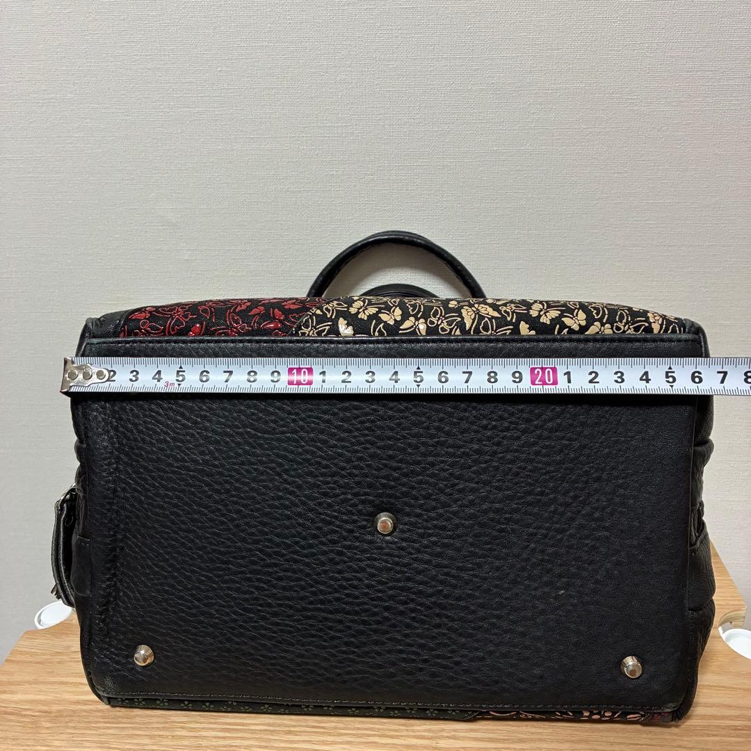 希少 印傳屋 ハンドバッグ JRA認定 鹿革 パッチワーク 繋ぎ 葡萄 蝶柄