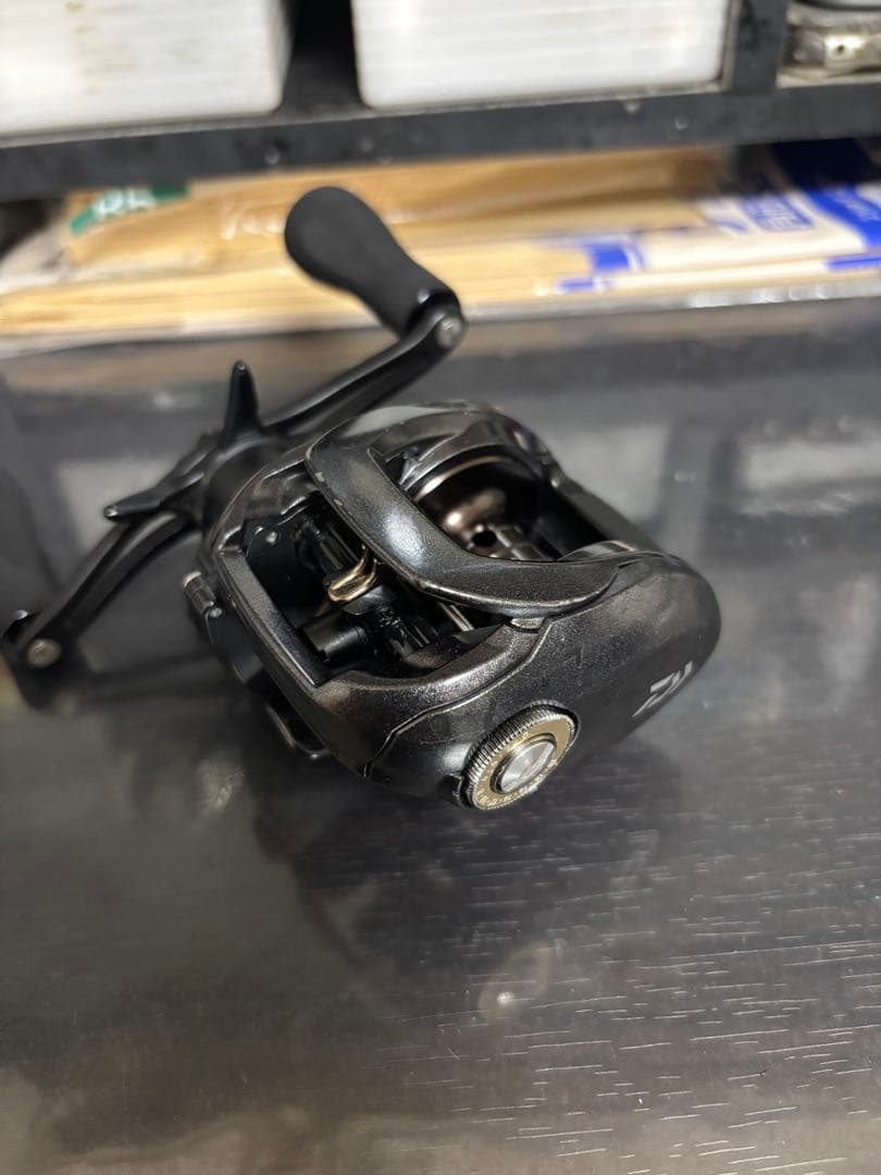 く*ろ様 ダイワ US タトゥーラ 100H ハンドルカスタム メンテナンス済