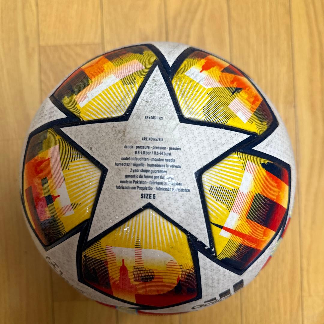 早い者勝ち！！UEFAチャンピオンズリーグ 公式球 サンクトペテルブルク