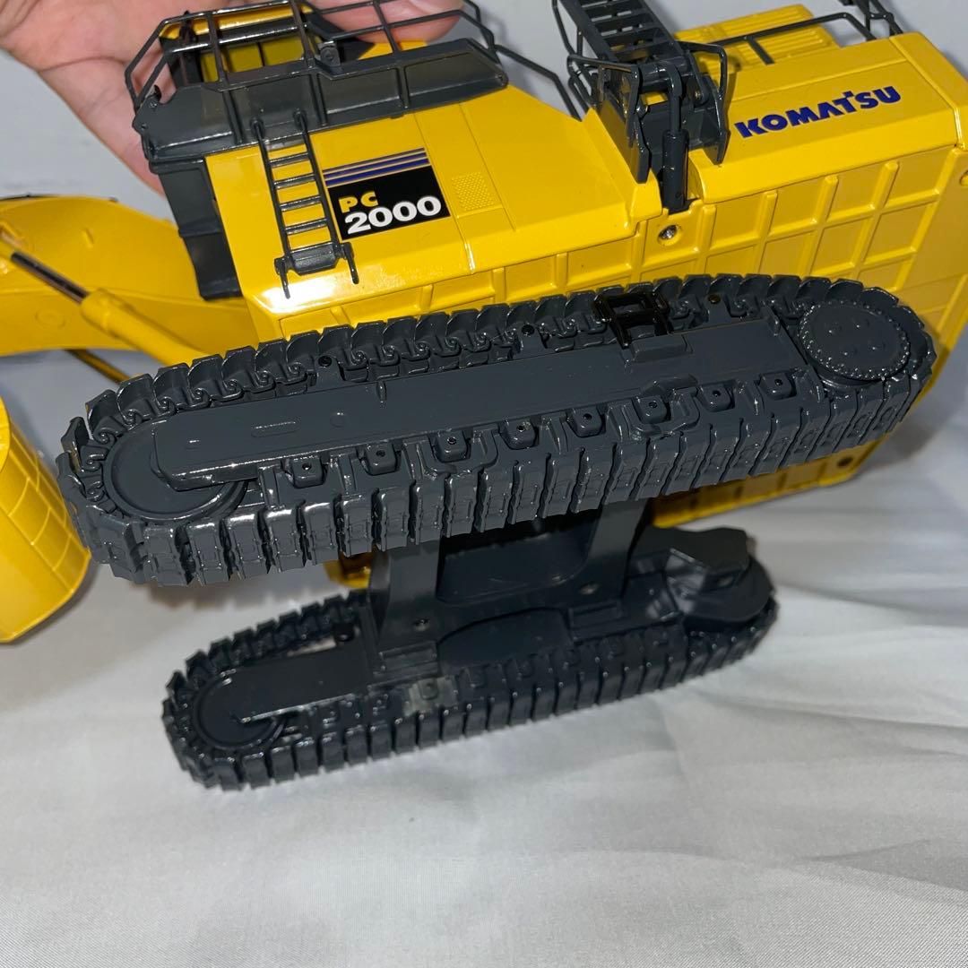 現状品】コマツ建機 PC2000-8 バケット仕様 1/50 - メルカリ