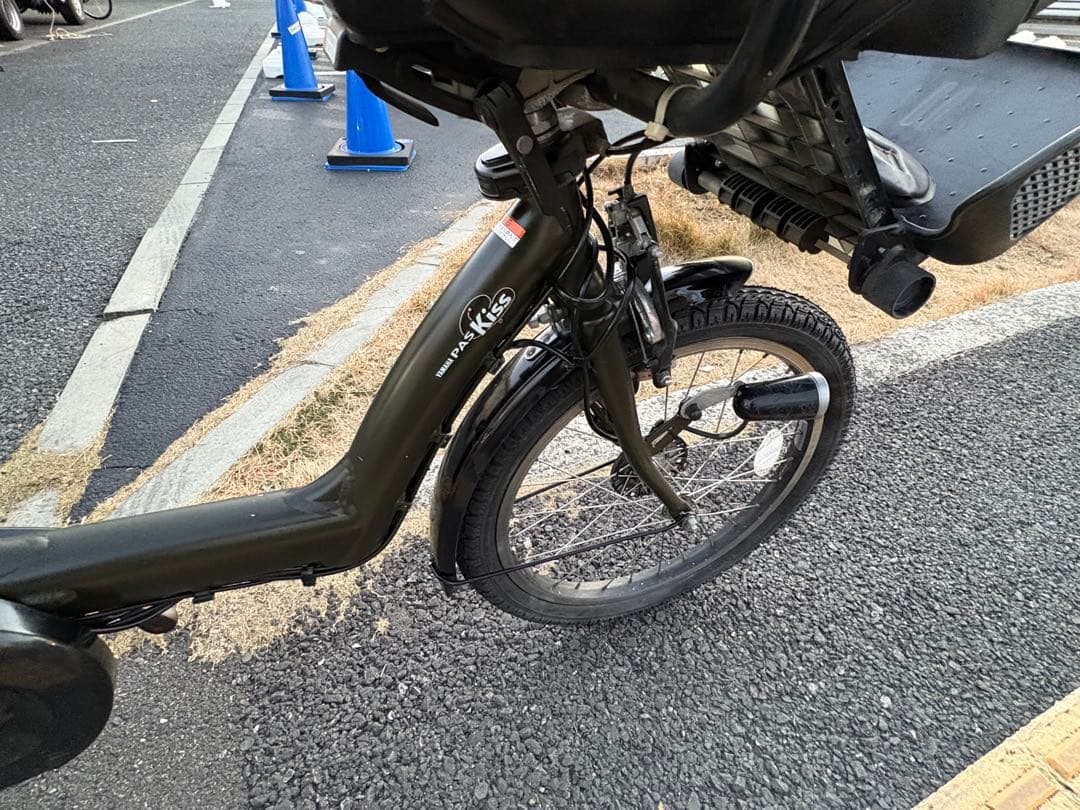 中古20㌅YAMAHA電動アシスト自転車　8.7Ah 大阪